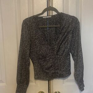 Abercrombie & Fitch Black and White Blouse